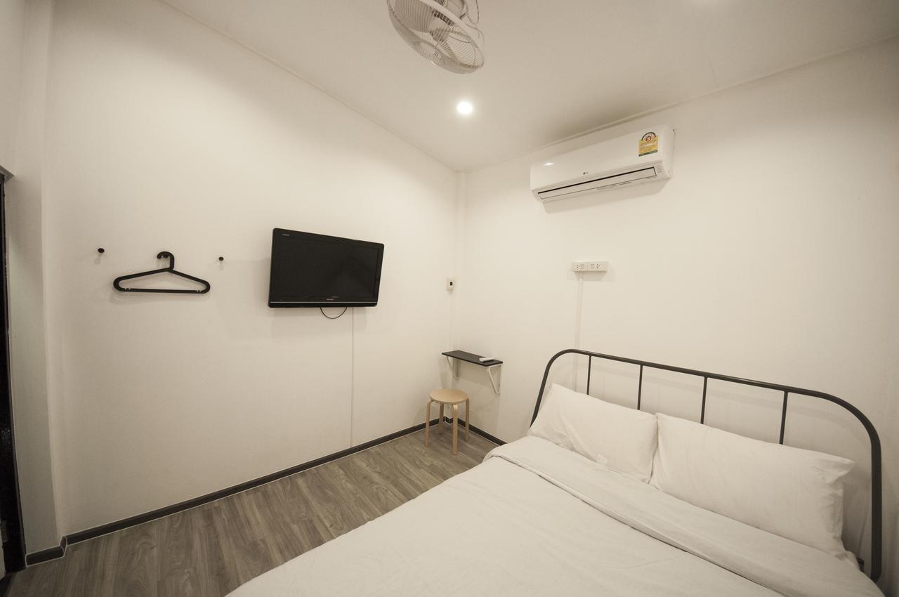 The Hidden House Hostel Bangkok Kültér fotó