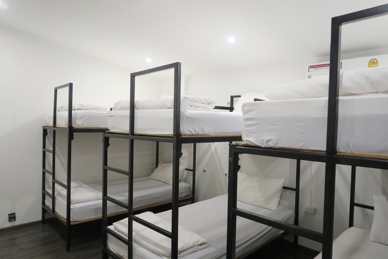 The Hidden House Hostel Bangkok Kültér fotó